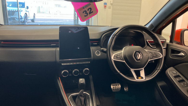 Renault Clio 1.6 E-TECH Hybrid 140 RS Line 5dr Auto Hybrid Hatchback